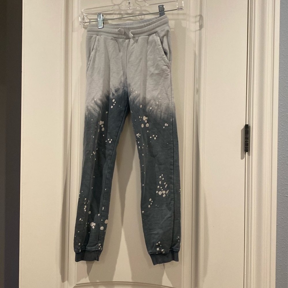 Girls Joe’s jeans splatter paint sweat paints size 8-10